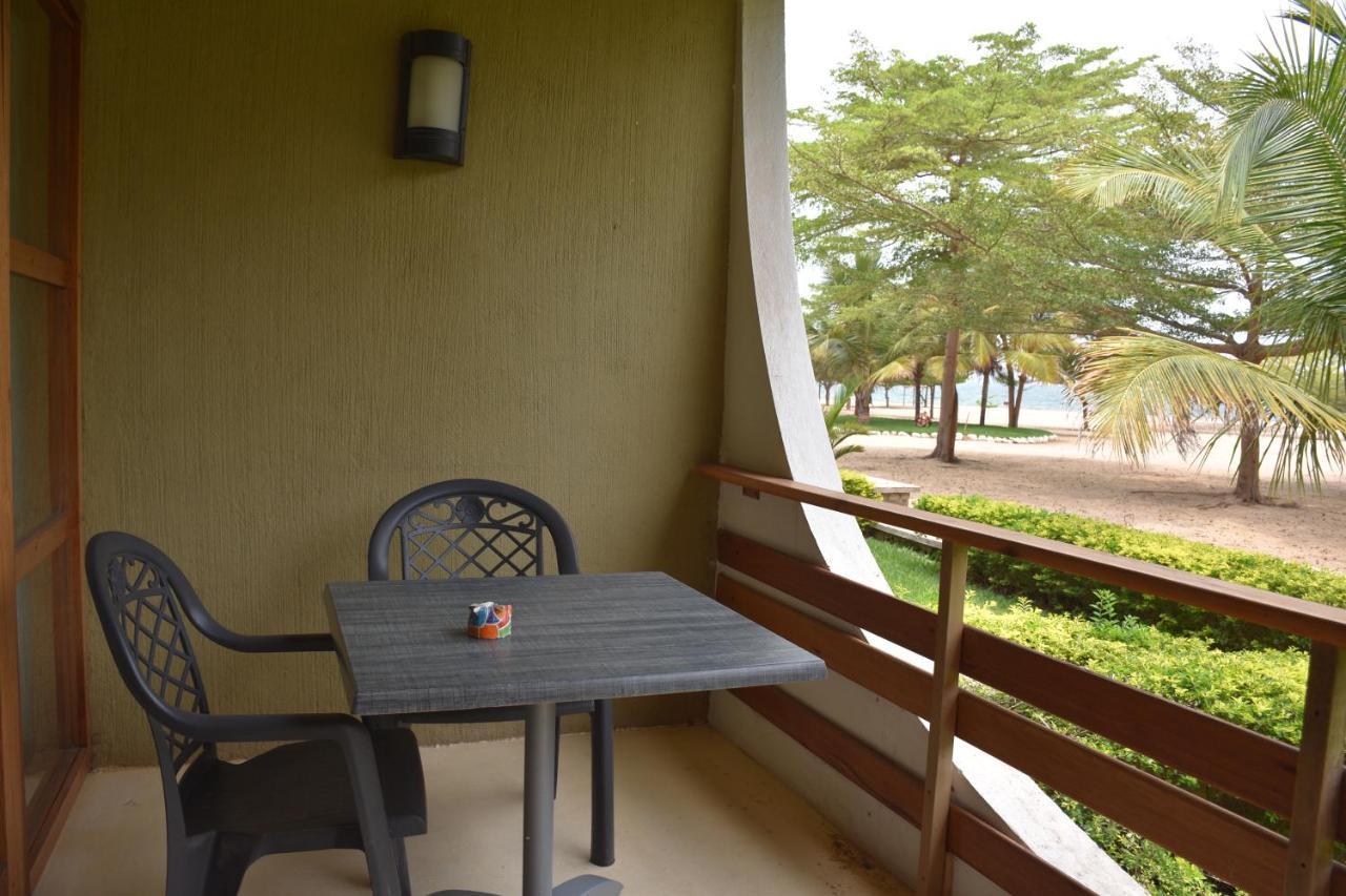 Hotel Club Du Lac Tanganyika Bujumbura Exterior photo